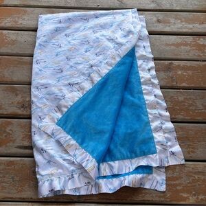 Bumblito Bee Luxe Blanket - Plush Minky & Smooth Satin - Size 40”x60”